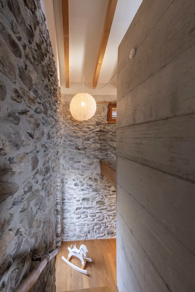L’Eglise, Design d'intérieur · chalet · 40