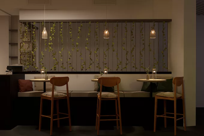 Restaurant Eat Me, Design d'intérieur · restaurant · 19