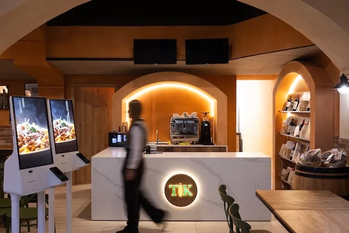 Restaurant TIK, Interior design · restaurant