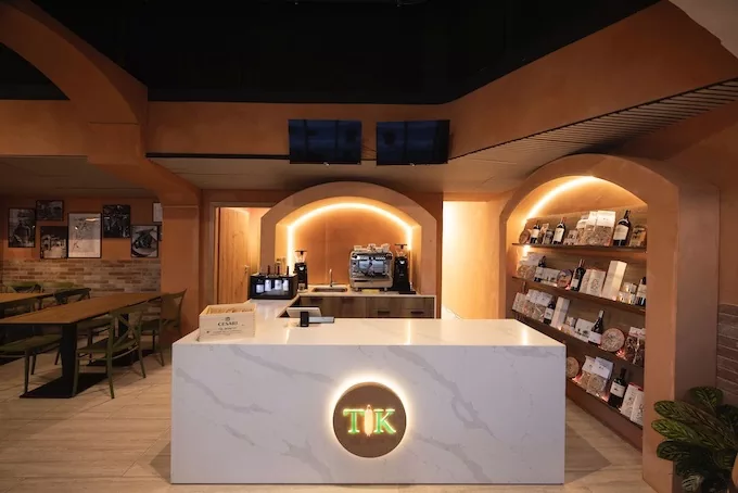 Restaurant TIK, Interior design · restaurant · 2
