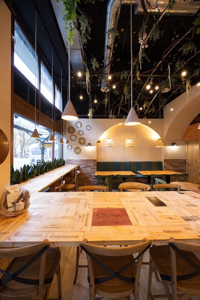 Restaurant TIK, Interior design · restaurant · 12