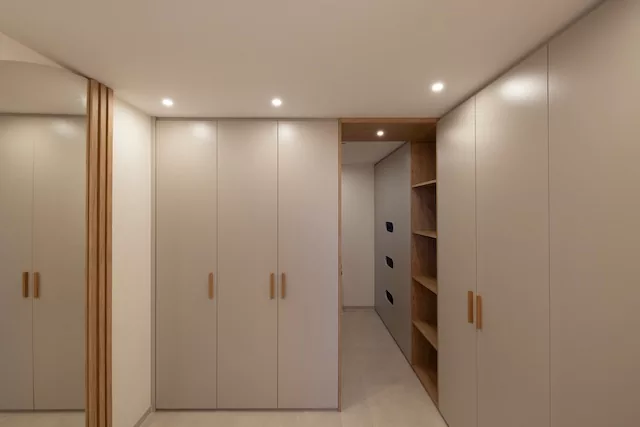 Rouge, Design d'intérieur · dressing · 3