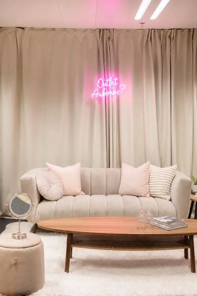 Showroom Outlet Aubonne, Interior design · showroom · 3