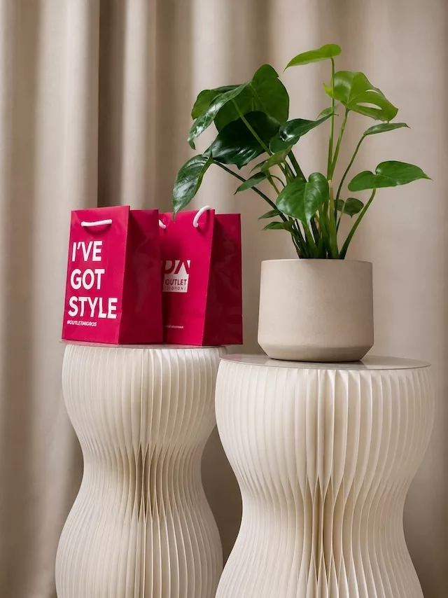 Showroom Outlet Aubonne, Interior design · showroom · 6